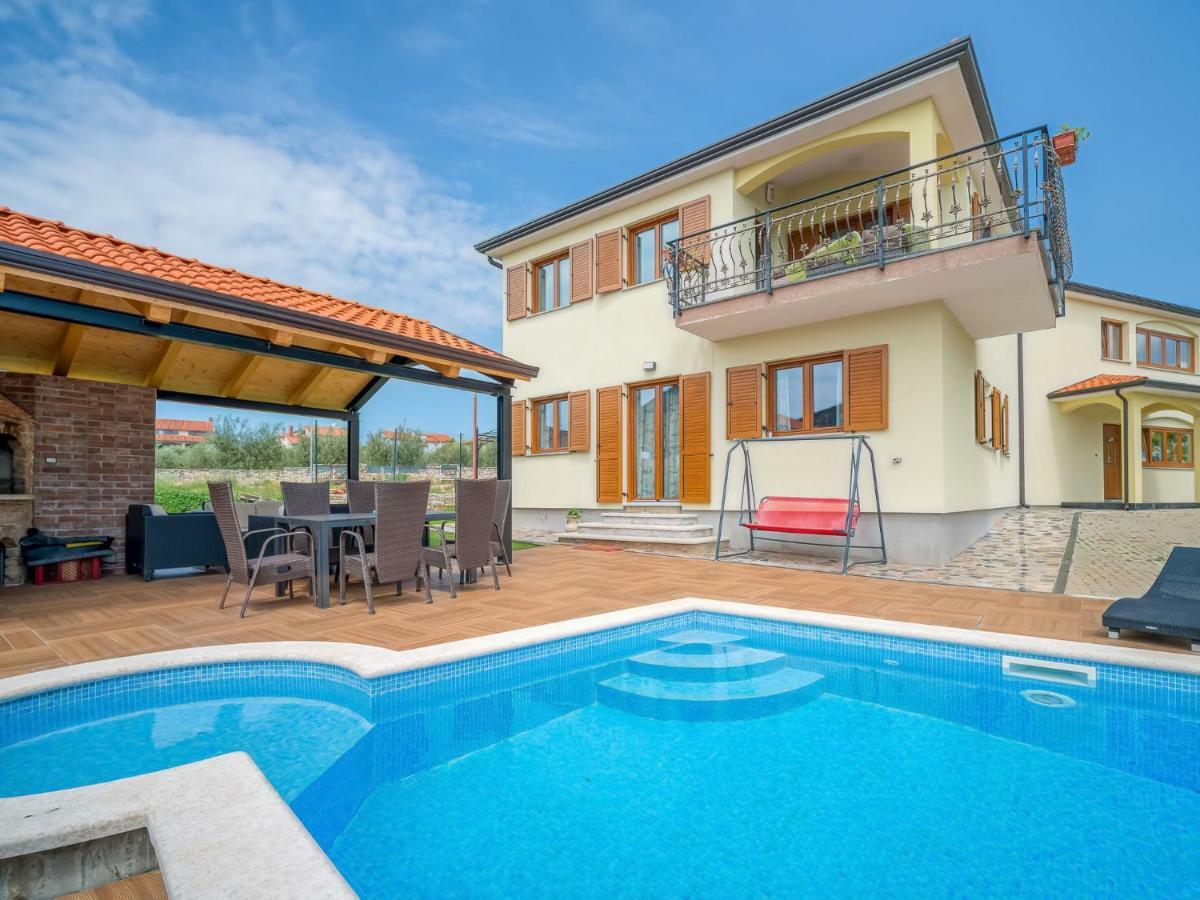 Apartment Ulika-4 By Interhome Tar-Vabriga Dış mekan fotoğraf